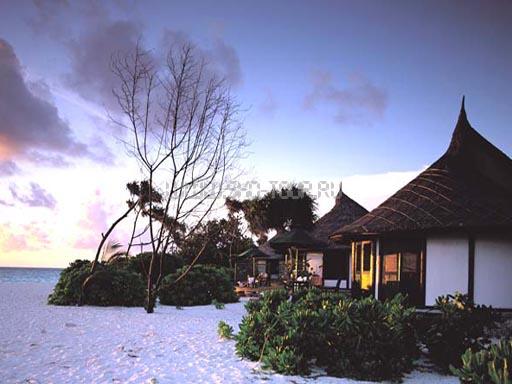 Отель Banyan Tree Maldives Vabbinfaru 5 Jacuzzi Beach Front Villas
