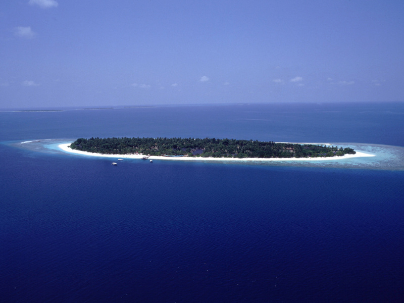 Royal Island Resort & Spa