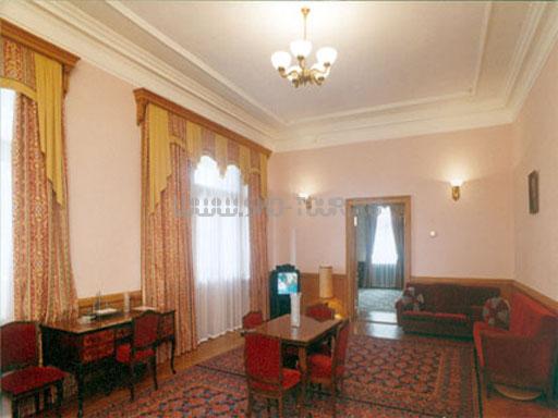 Гостинная в номере