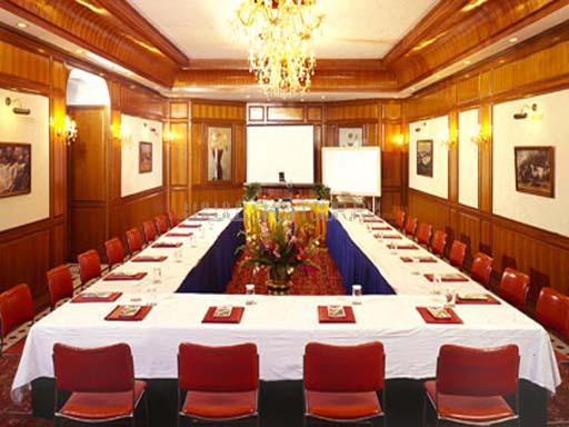 Конференц-зал