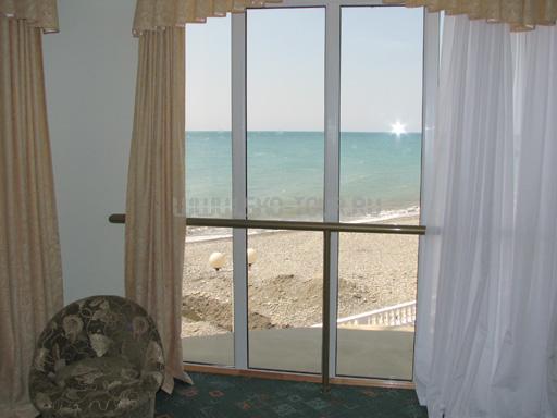 Вид из полулюкса