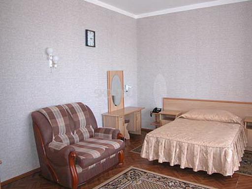 3-х местный 2-х комнатный suite