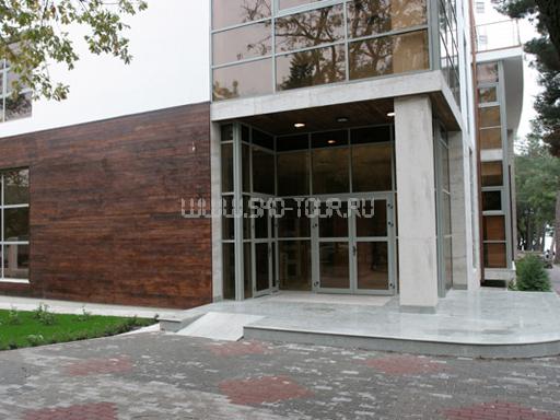 Главный вход