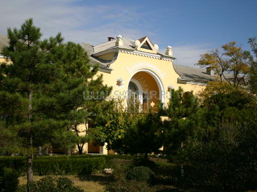 На территории