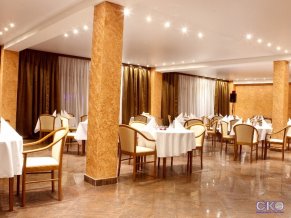 Солнечный СПА отель все включено Ресторан