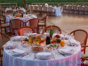 Солнечный СПА отель все включено Патио на пляже