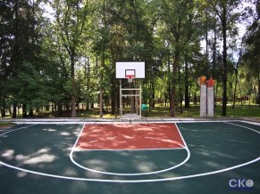 Солнечный СПА отель все включено Баскетбольная площадка