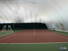 Солнечный СПА отель все включено Крытый теннисный корт