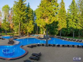 Солнечный СПА отель все включено открытый бассейн