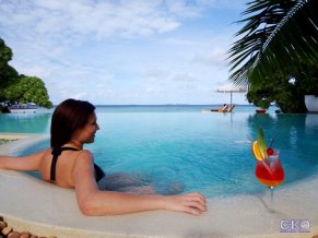 Отель Adaaran Club Rannalhi 4 *