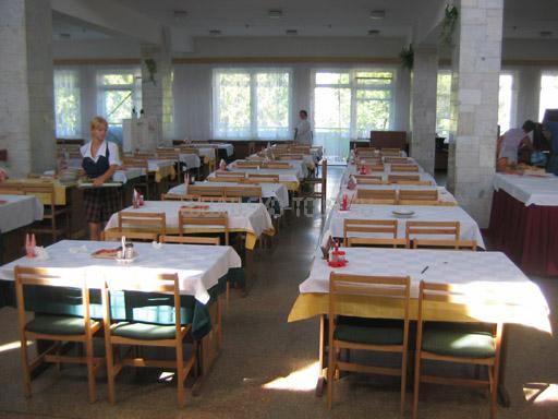 Ресторан до реконструкции 2006 г