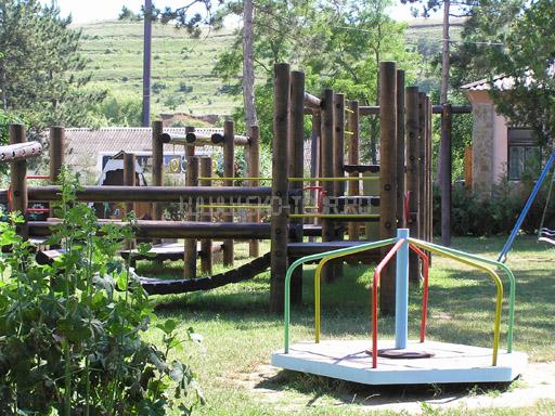 Детская игровая площадка