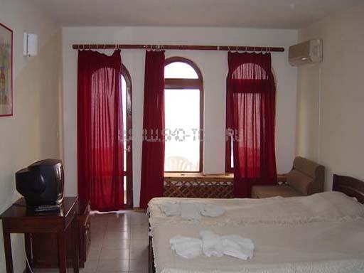 Номер Два Петуха 2*