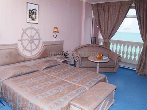 Номер Роял Парк 4*