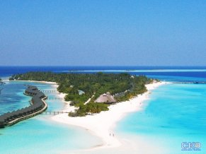 Kuredu Island Resort