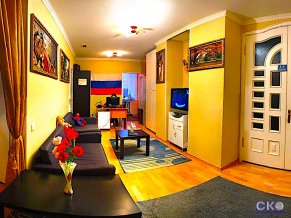 7 Sky Hostel