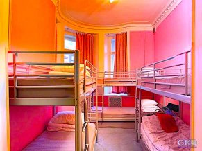 7 Sky Hostel