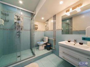 Хостел HQ Hostelberry