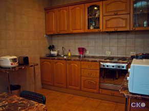 Хостел Илиан