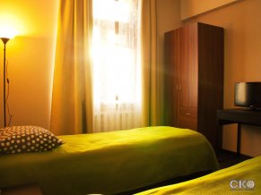 Хостел Илиан