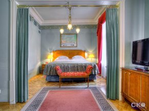 Гостиница Luxury Collection Националь