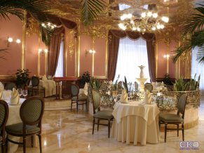 Отель Савой