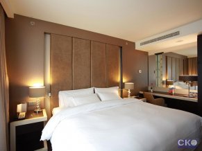 Отель Шератон Палас