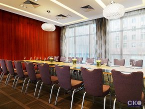 Отель Шератон Палас