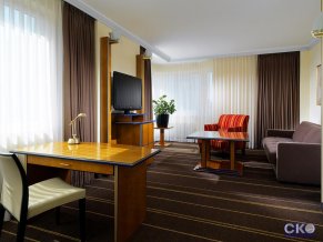 Отель Шератон Палас