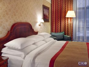 Отель Марриотт Гранд