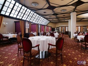 Отель Марриотт Гранд