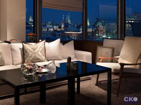 Отель Арарат Парк Хаятт