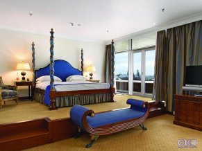 Отель Арарат Парк Хаятт