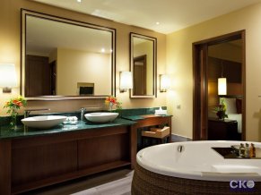 Лотте Отель