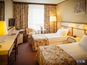 Гостиница Космос