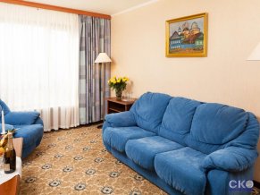 Гостиница Космос