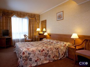 Гостиница Космос