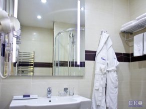 Гостиница Космос