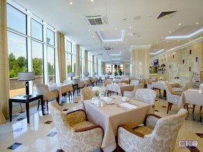 Отель Crowne Plaza Moscow World Trade Centre