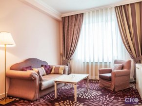 Отель Милан