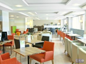 Отель SunFlower Парк