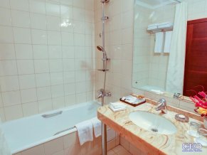 Отель Аэростар