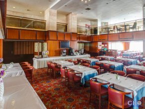 Отель Аэростар