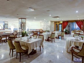 Отель Аэростар