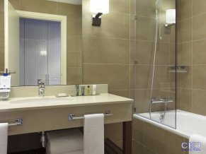 Отель DoubleTree by Hilton Moscow-Marina