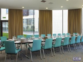 Отель DoubleTree by Hilton Moscow-Marina