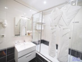 Гостиница Де Пари