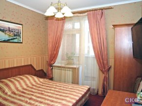 Гостиница Ломоносов