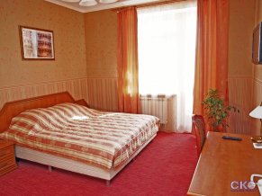 Гостиница Ломоносов