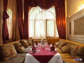 Гостиница Роял Зенит II